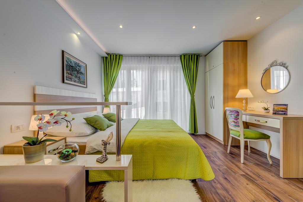 Room&Studio Apartment Just Enjoy Split Eksteriør bilde