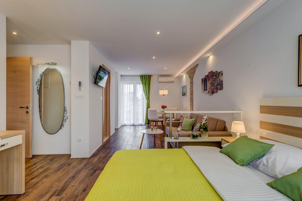 Room&Studio Apartment Just Enjoy Split Eksteriør bilde