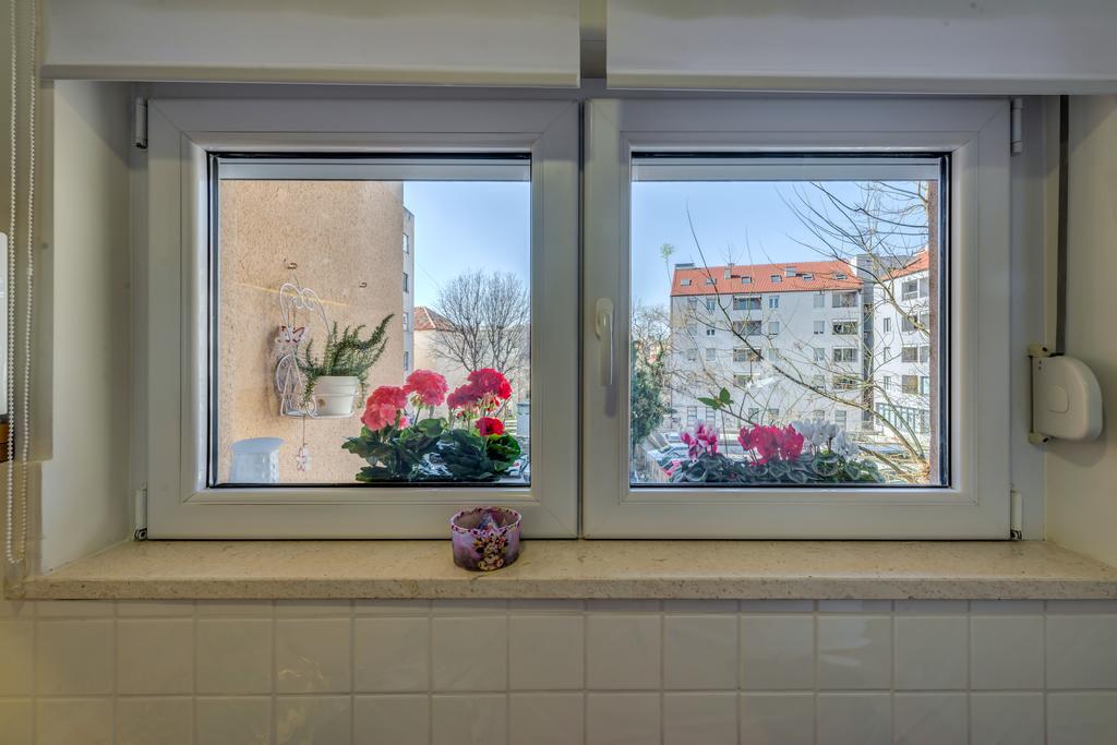 Room&Studio Apartment Just Enjoy Split Eksteriør bilde