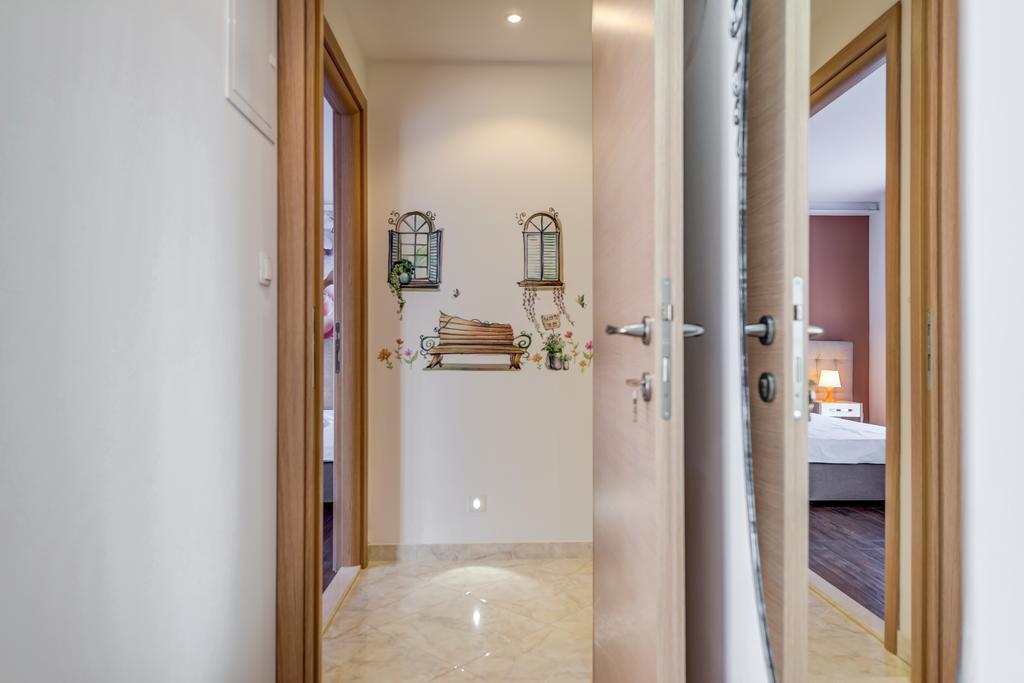 Room&Studio Apartment Just Enjoy Split Eksteriør bilde