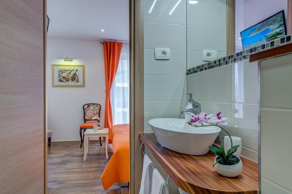 Room&Studio Apartment Just Enjoy Split Eksteriør bilde